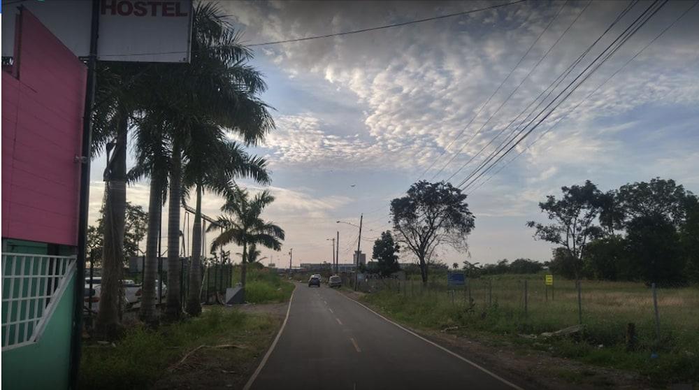 Express Inn Pty Aeropuerto Internacional Panama Tocumen Dış mekan fotoğraf