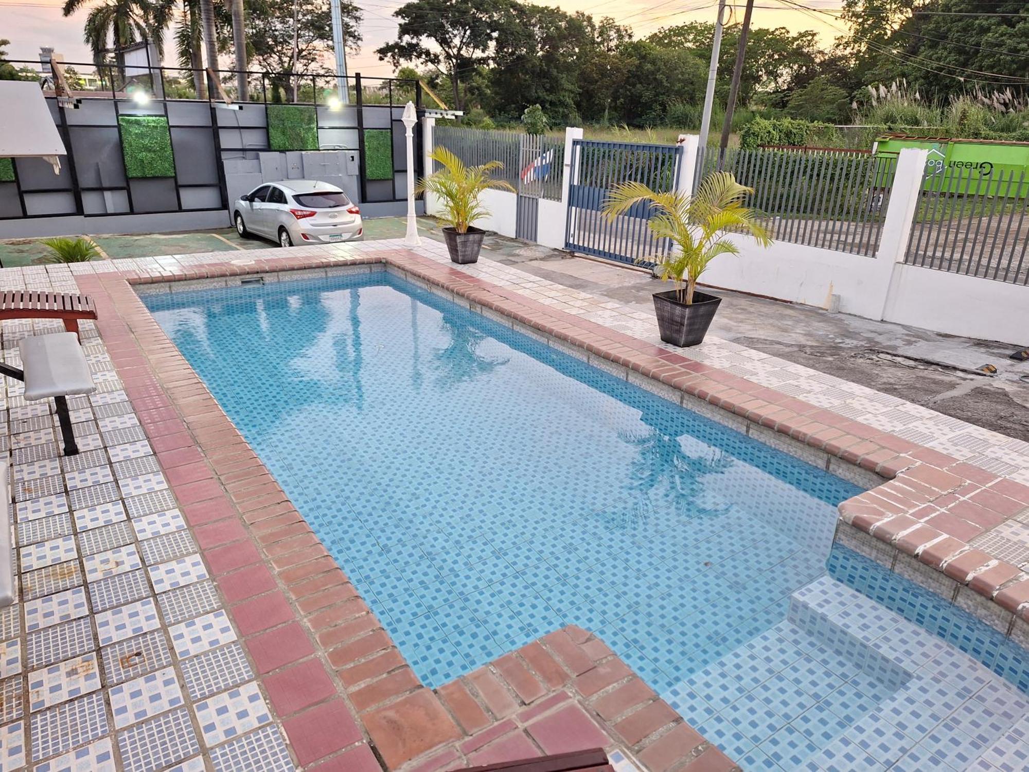 Express Inn Pty Aeropuerto Internacional Panama Tocumen Dış mekan fotoğraf